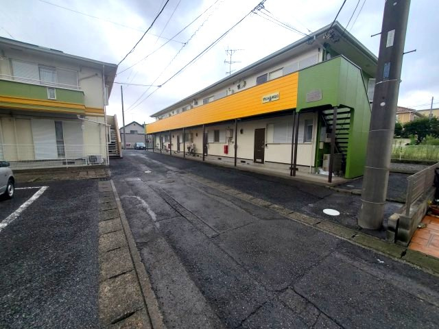 グランハイム咲花のエントランス