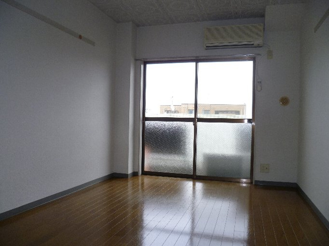 【居間・リビング】 | レジデンス小川