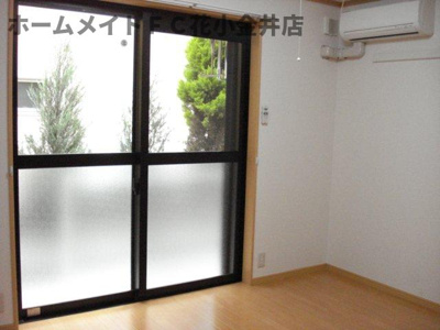 【居間・リビング】 | ファーストプレイス | 洋室