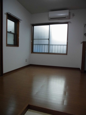 【居間・リビング】 | ルーエ寿