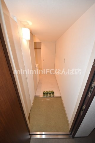 アーデン土佐堀の玄関