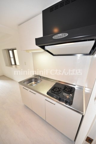 アーデン土佐堀のキッチン