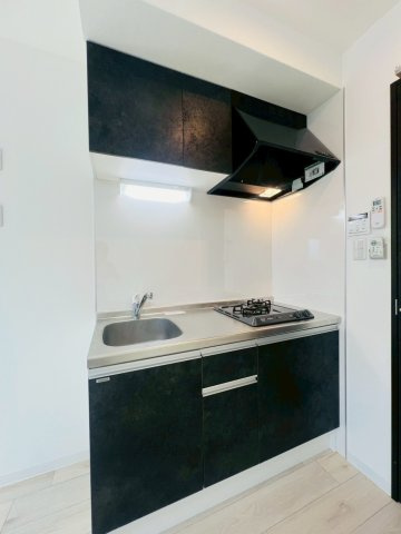 ジーメゾン大久保　リベイルのキッチン