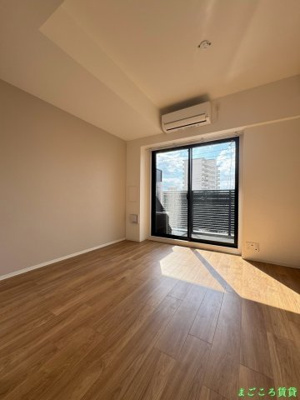 【寝室】 | ワールドアイ難波CityGate