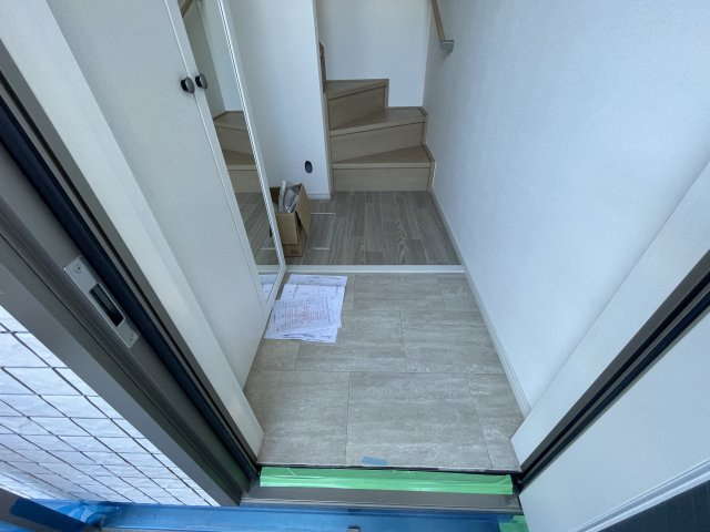 フルーレMの玄関