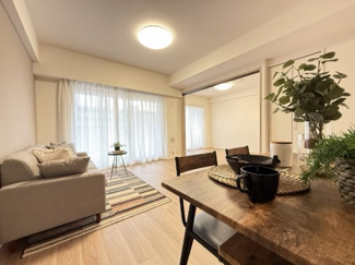 【居間・リビング】 | エルフォレスト　ガーデンウィング棟