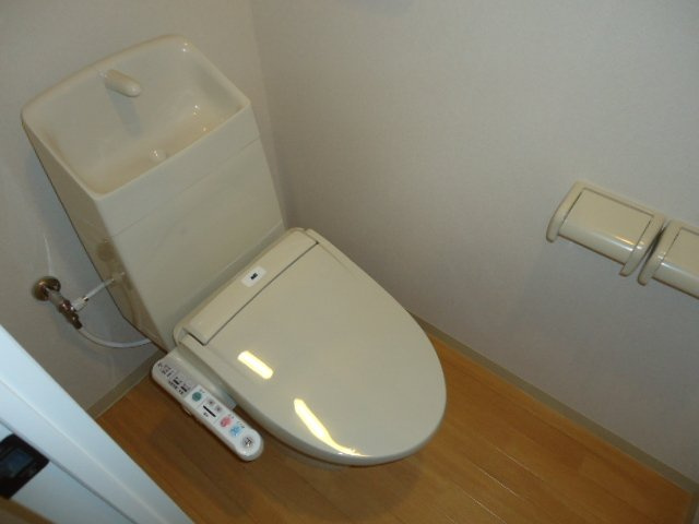 ル・パッサージュのトイレ|シャワー付トイレ