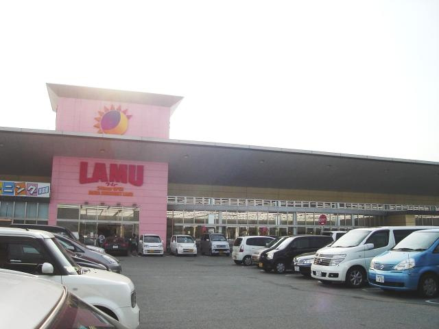 ハウゼ21Ⅱの周辺|ラ・ムー加古川店まで984ｍ