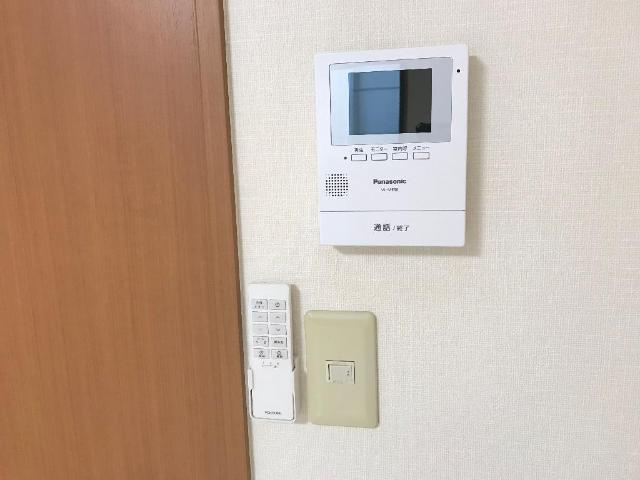 パルティールの内装|カメラ付インターホン