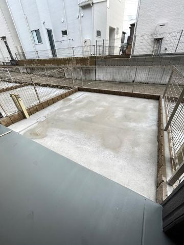 ハウス・グランリオのその他|ベランダ