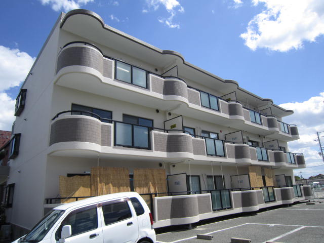 エミール東野