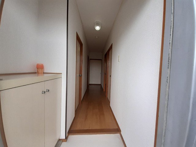 大中マリッチの玄関