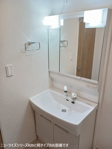 アンソレイエ加古川山手の洗面所