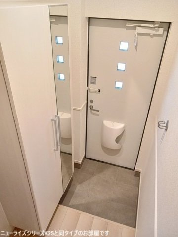 アンソレイエ加古川山手の玄関