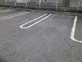 アドバンス　昌の駐車場