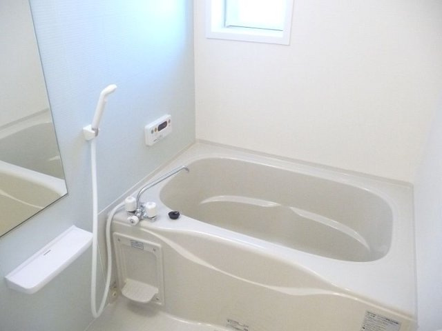 グランディールⅡ－Ｂの浴室