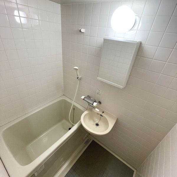 リバーフロントプラザの浴室