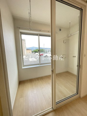 【バルコニー】 | ＮＭＯＮ・ⅢＭ | 【ＮＭＯＮ・ⅢＭ】ＰＭ2.5や黄砂の汚染、防犯対策にサンルームが活躍します♪