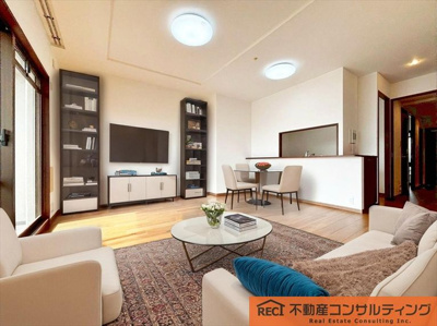 【居間・リビング】 | モンセーヌ住吉川公園1番館 | 開放感あふれる9階部分