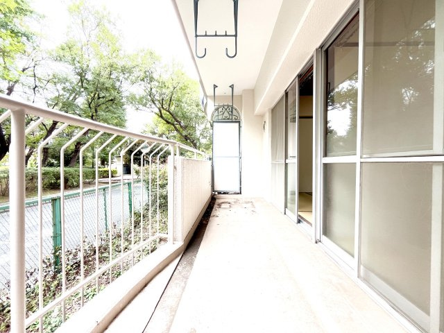 グリーンパーク第4綾瀬のバルコニー
