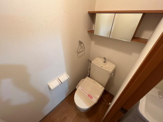 ヴェルデカーサ神明のトイレ|シャワー付トイレ