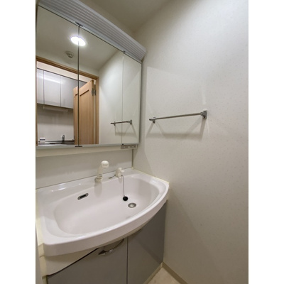【洗面所】 | ラークガーデンキバ | 同一仕様