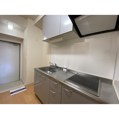 【キッチン】 | ラークガーデンキバ