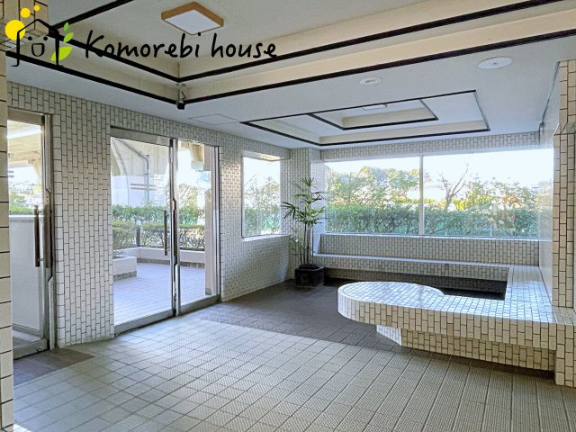 ライオンズマンション大宮指扇 壱番館のロビー