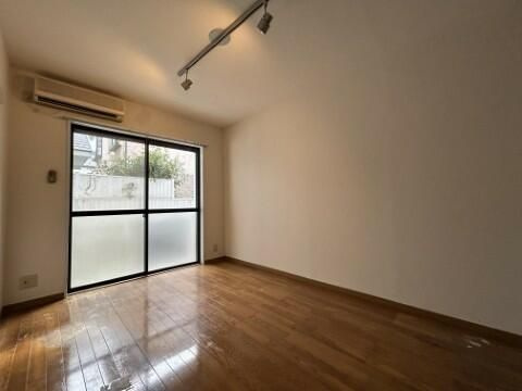 フラットウエスト１の内装