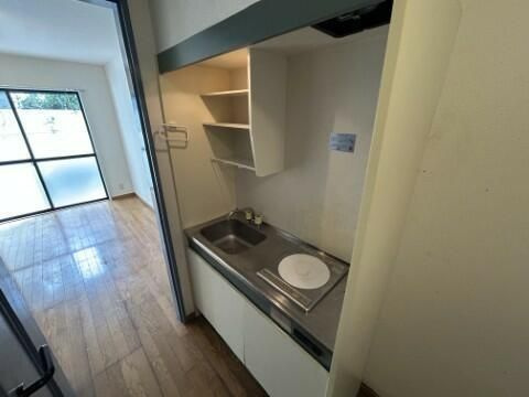 フラットウエスト１のキッチン