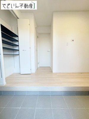 【玄関】 | Cradle garden加須市花崎北第3　新築住宅 | 現地(2025年12月撮影)