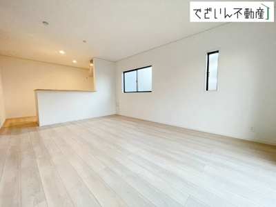 【居間・リビング】 | Cradle garden加須市花崎北第3　新築住宅 | 現地(2025年12月撮影)