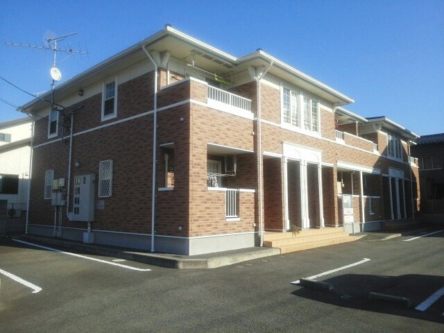 カルフールの外観