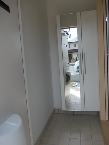 パーム　ストリ－トの玄関