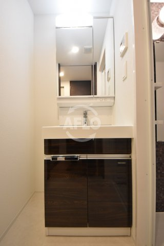 スワンズシティ大阪城北詰の独立洗面台|スワンズシティ大阪城北詰　独立洗面台