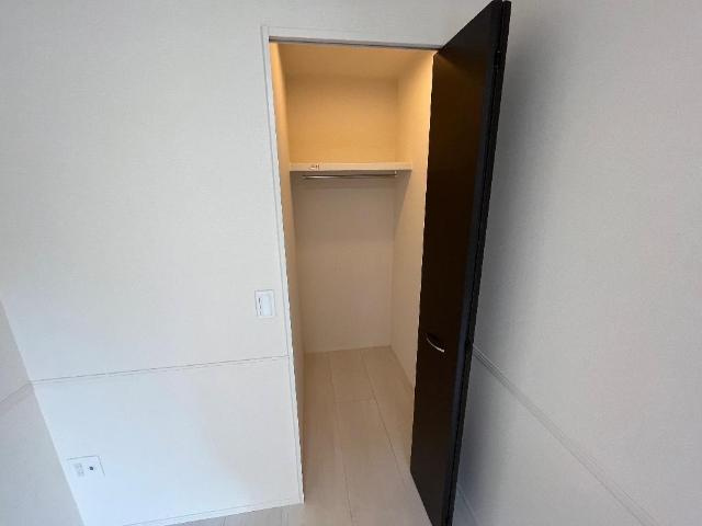 蔵子5丁目新築アパートの収納|ウォークインクローゼット（イメージ）