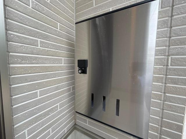 蔵子5丁目新築アパートのその他共用部分|宅配ボックス（イメージ）
