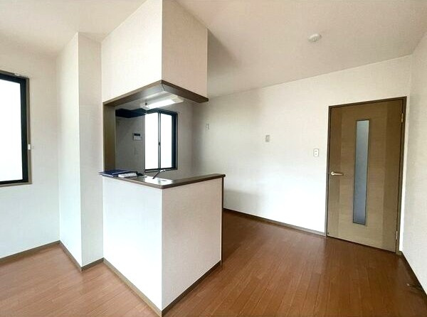 アムールⅡの居間・リビング