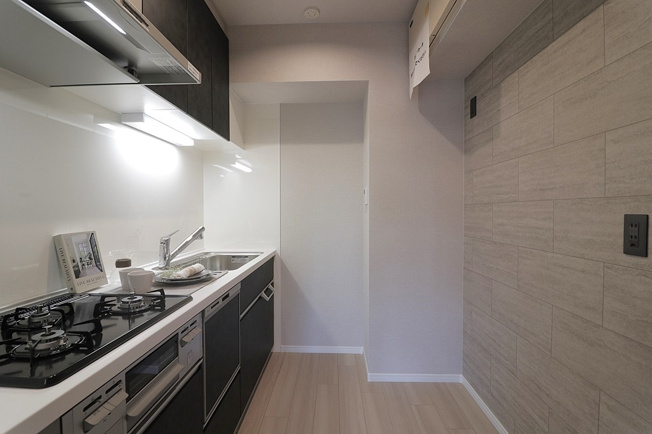 【キッチン】 | 朝日プラザアルティマタワーズ