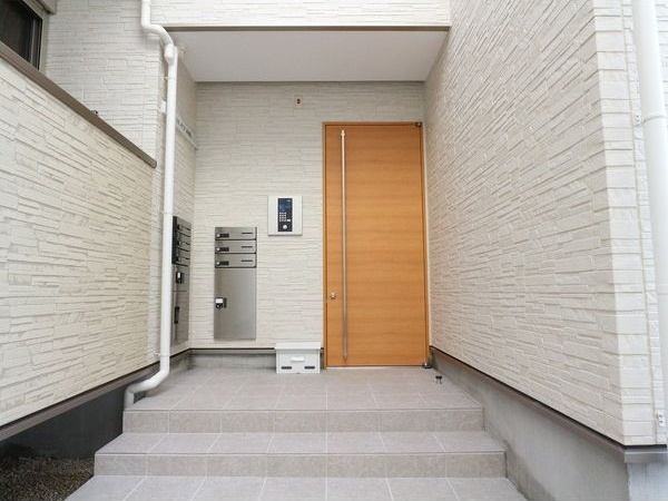 GRANDTIC妙音通のエントランス|清潔なエントランスです