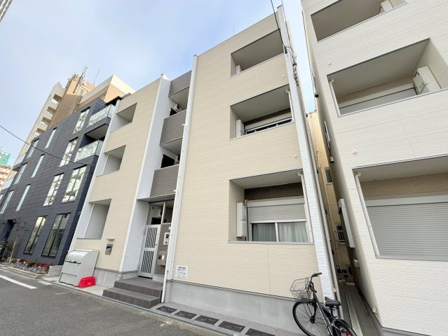 メシル新大阪の外観