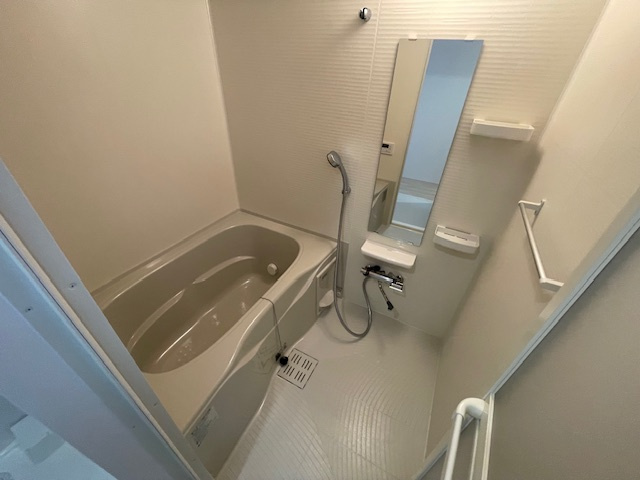 【浴室】