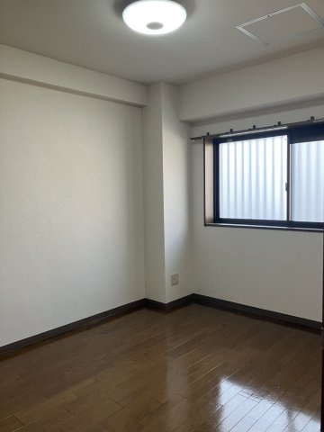 アスティオン東中島の寝室