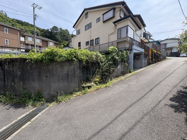 熱海市　下多賀の前面道路含む現地写真