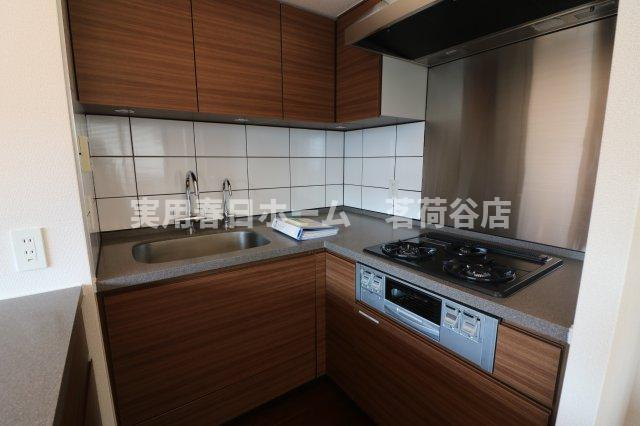 ※2022年の室内写真です。（フローリングの色が異なる可能性あり）