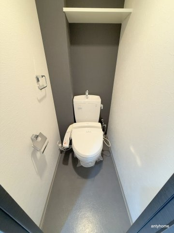 S-RESIDENCE難波EAST　仲介手数料無料のトイレ