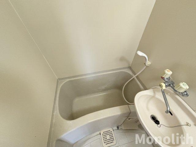 ロジュマン海塚Ⅱの浴室