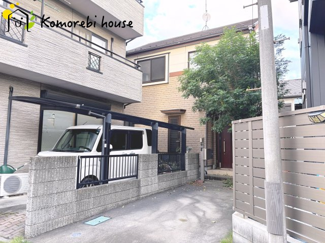 さいたま市大宮区三橋４丁目　中古一戸建ての駐車場|駐車場の用意があります