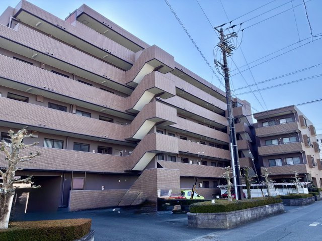 ロイヤルシャトー高丘　中央区高丘北の外観|浜松市立瑞穂小学校まで徒歩9分。通学距離が短く、送り出すご家族も安心です！