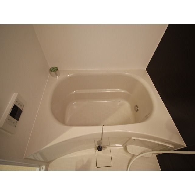 グリシーヌメゾンⅡの浴室